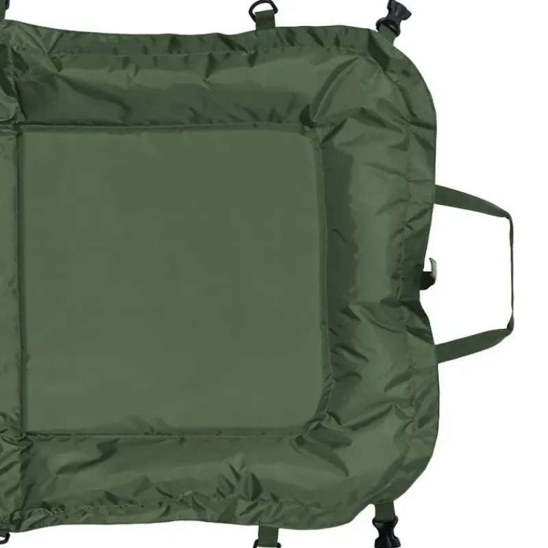 Carp NGT Fish Care * Beanie Mat with Pegging Points