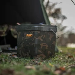 Carp Fox Buckets & Riddles * Camo Square Buckets