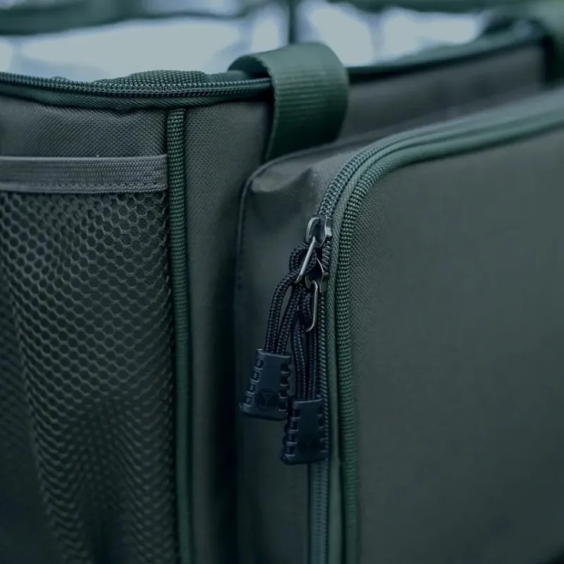 Pike / Predator Thinking Anglers Luggage * Fishing Cool Bag
