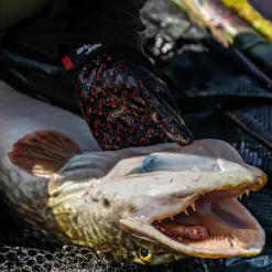 Pike / Predator Fox Rage Clothing * Fishing Glove