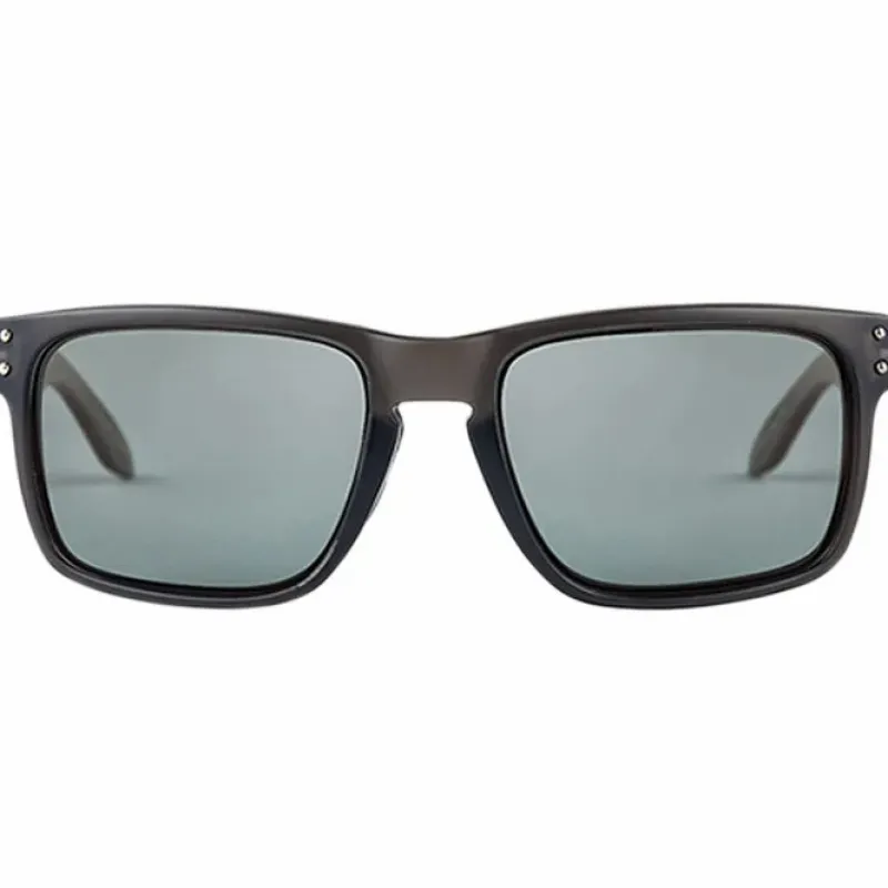 Coarse & Match Fortis Eyewear Sunglasses * Fortis Bays Grey Lens Fishing Sunglasses