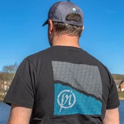 Coarse & Match Preston Clothing * Innovations Black Fishing T-Shirt