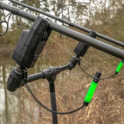 Coarse & Match Korum Rod Support * 2 Rod Tilting Buzz Bars