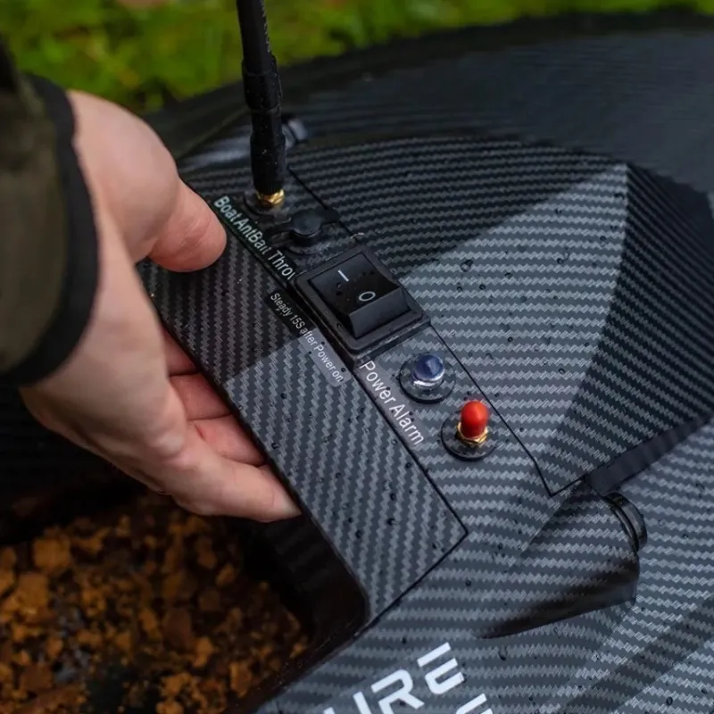 Specialist Future Carping Bait Boats * V60 Carbon Fishing Bait Boat